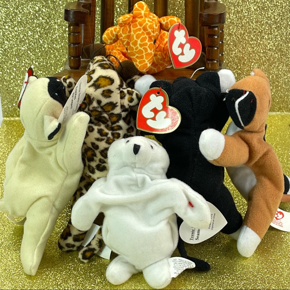Lot of Ty Beanie Babies ( most with tags)